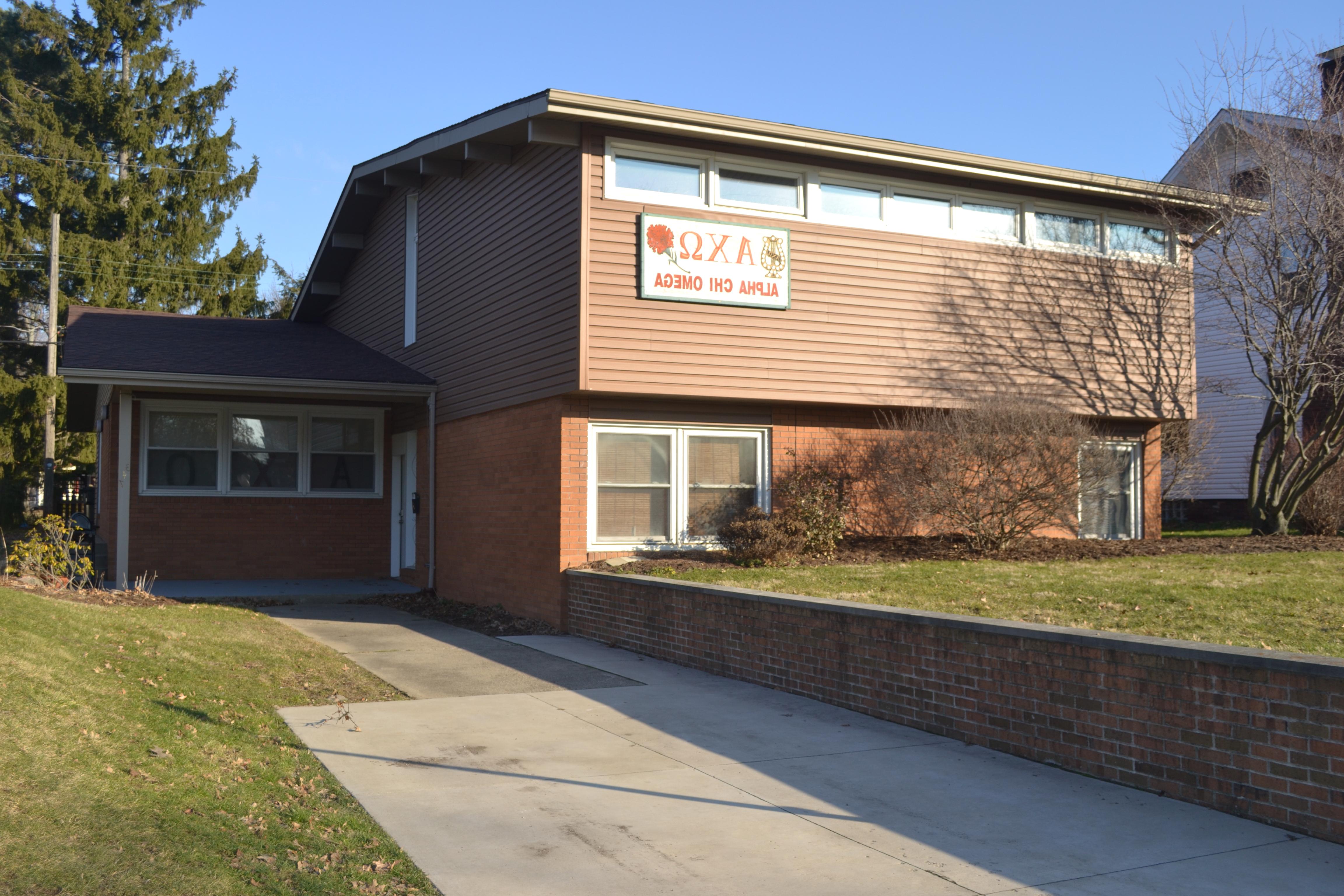 Alpha Chi Omega House